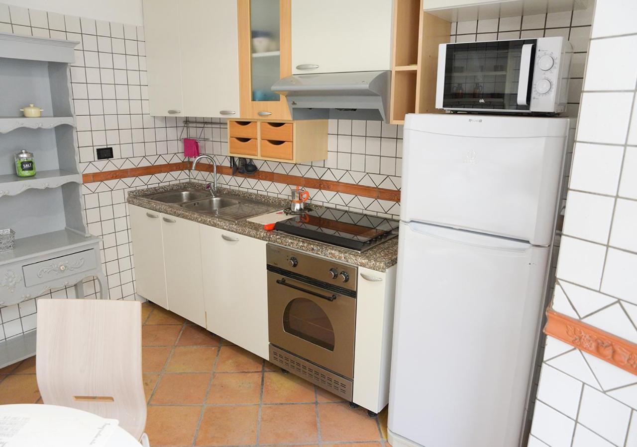 Colosseum Comfortable Apartment Рим Екстериор снимка