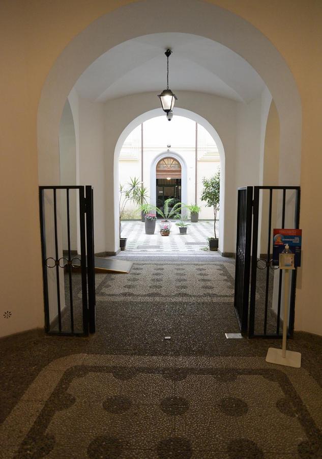 Colosseum Comfortable Apartment Рим Екстериор снимка