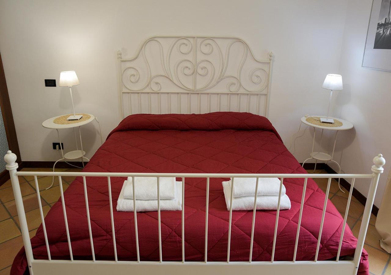 Colosseum Comfortable Apartment Рим Екстериор снимка