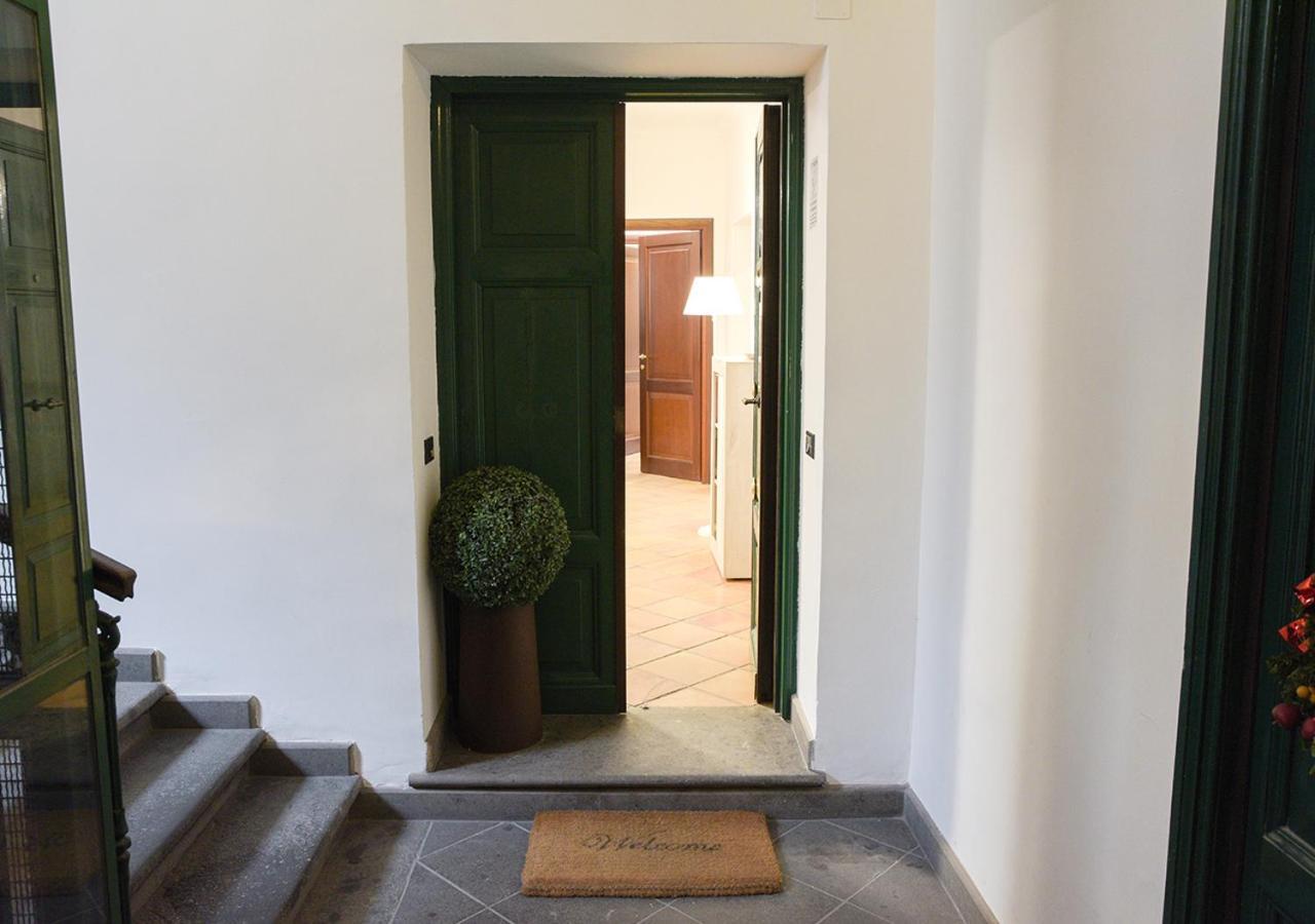 Colosseum Comfortable Apartment Рим Екстериор снимка